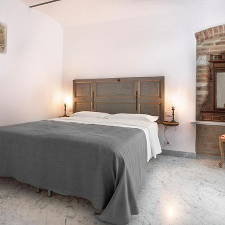 Bed and breakfast Carrara Bella Extérieur photo