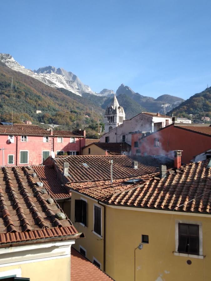 Bed and breakfast Carrara Bella Extérieur photo